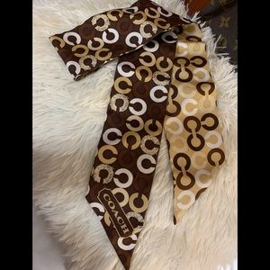 Coach twilly 100% silk